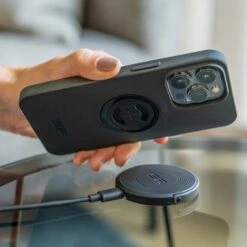 SP Connect Charging Pad SPC+ -Motorfietsuitrusting Winkel sp connect charging pad spc 3 2